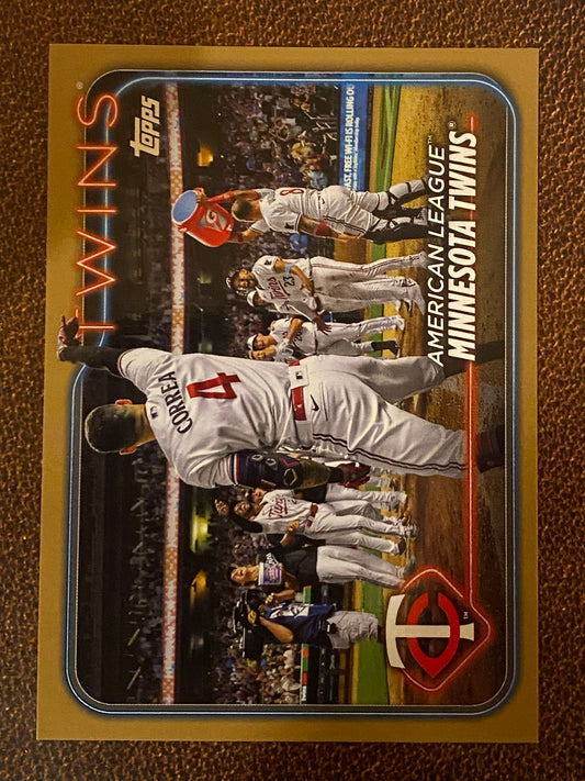 Minnesota Twins - 2024 Topps Series 2 - Gold /2024 - Twins