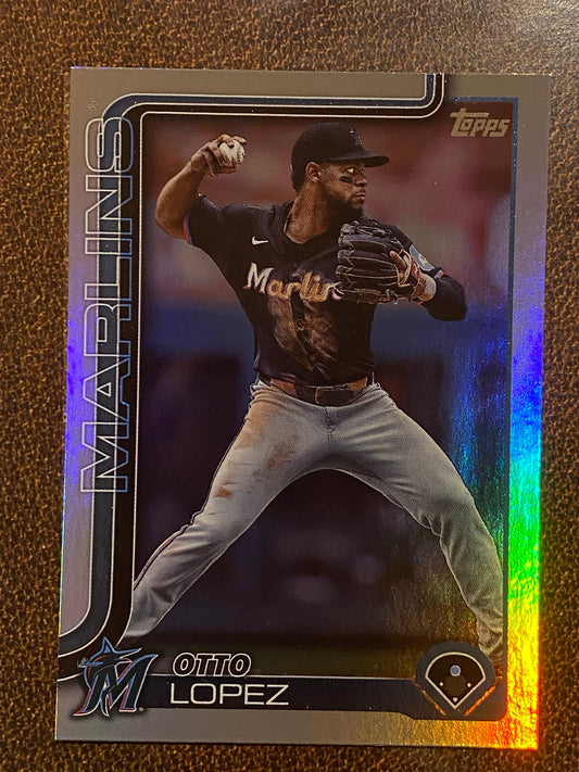 Otto Lopez - 2025 Topps Series 1 - Rainbow Foil - Marlins