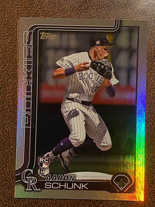 Aaron Schunk - 2025 Topps Series 1 - Rainbow Foil - Rockies
