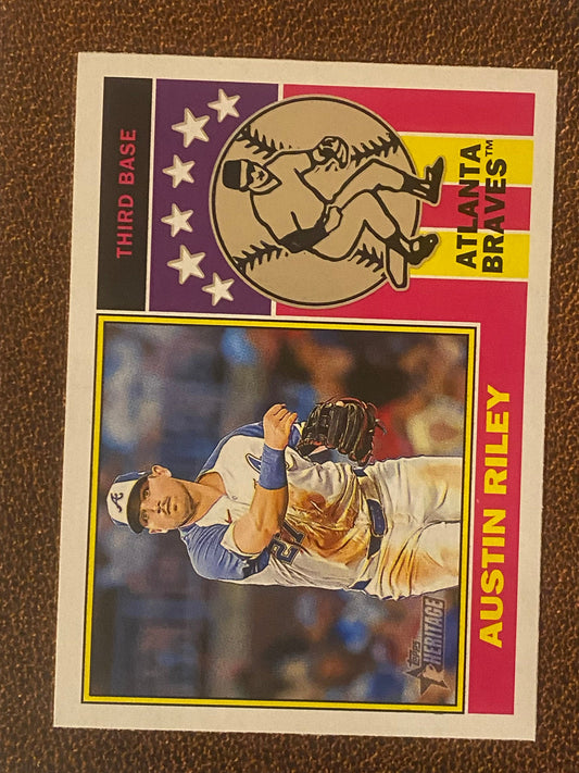 Austin Riley - 2025 Topps Heritage - Player Icon Insert - Braves