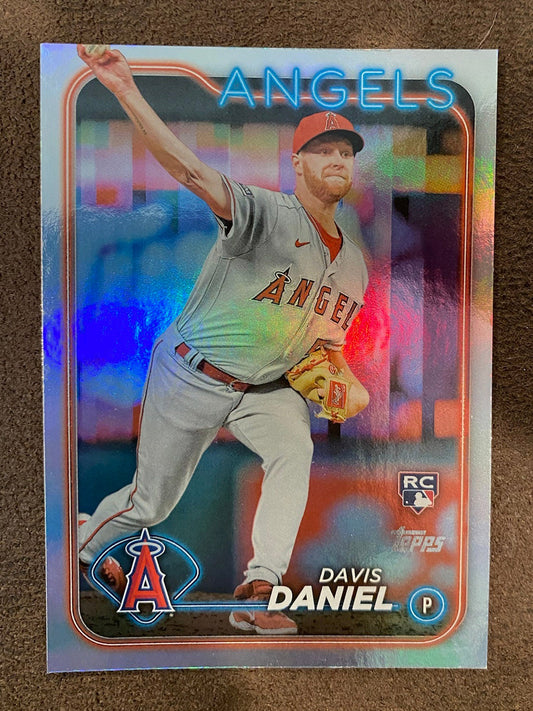 Davis Daniel - 2024 Topps Series 2 - Rainbow Foil - Angels