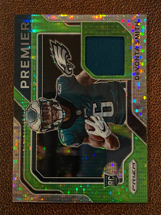 Devonta Smith - 2021 Panini Prizm - Premier Green Pulsar RELIC - Eagles