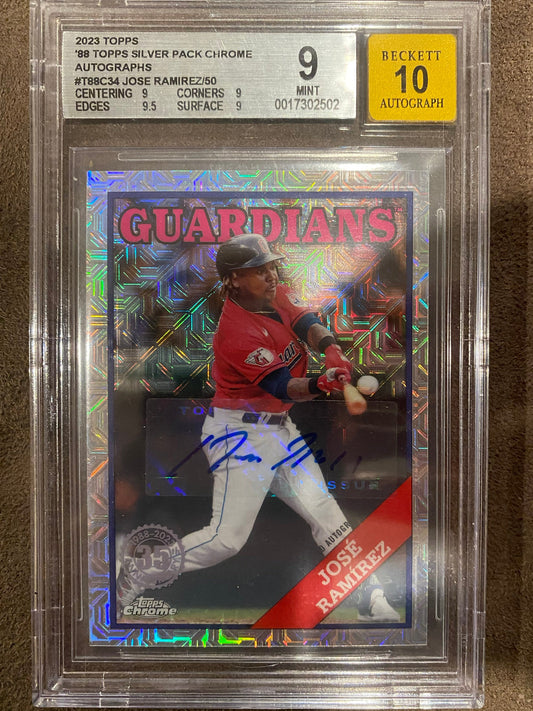Jose Ramirez - 2023 Topps - Mojo AUTO /50 (Beckett 9) - Guardians