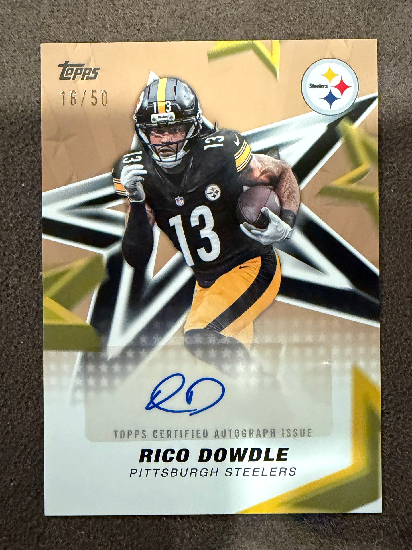 Rico Dowdle - 2026 Topps Flagship - GOLD NFL Stars AUTO /50 - Steelers
