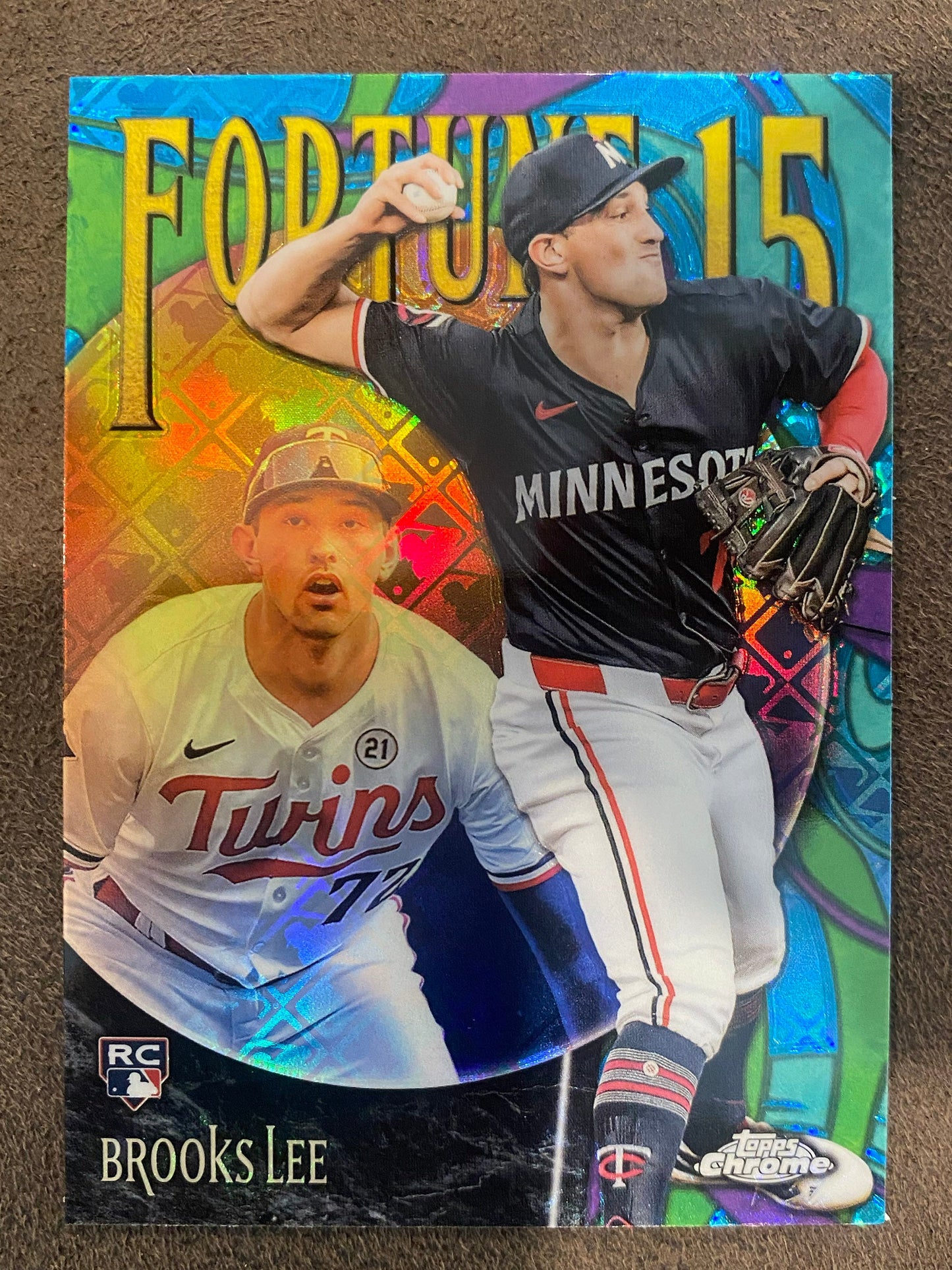 Brooks Lee - 2025 Topps Chrome - Fortune 15 Logofractor - Twins