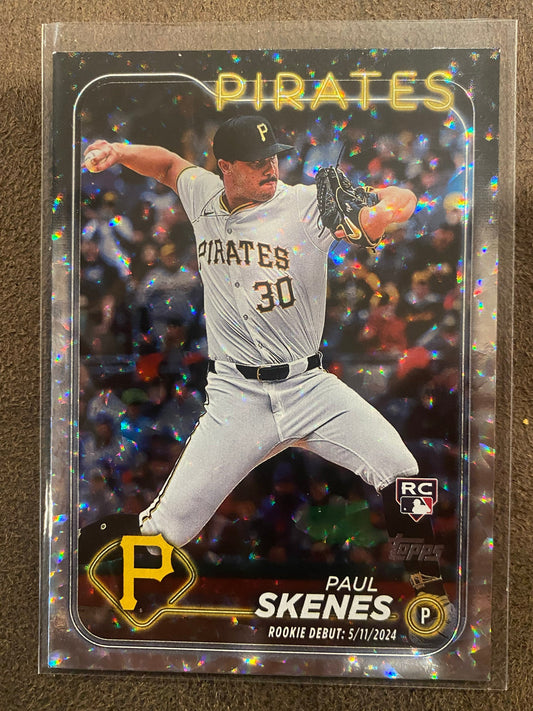 Paul Skenes - 2024 Topps Update - Rookie Debut Silver Crackle Foilboard - Pirates