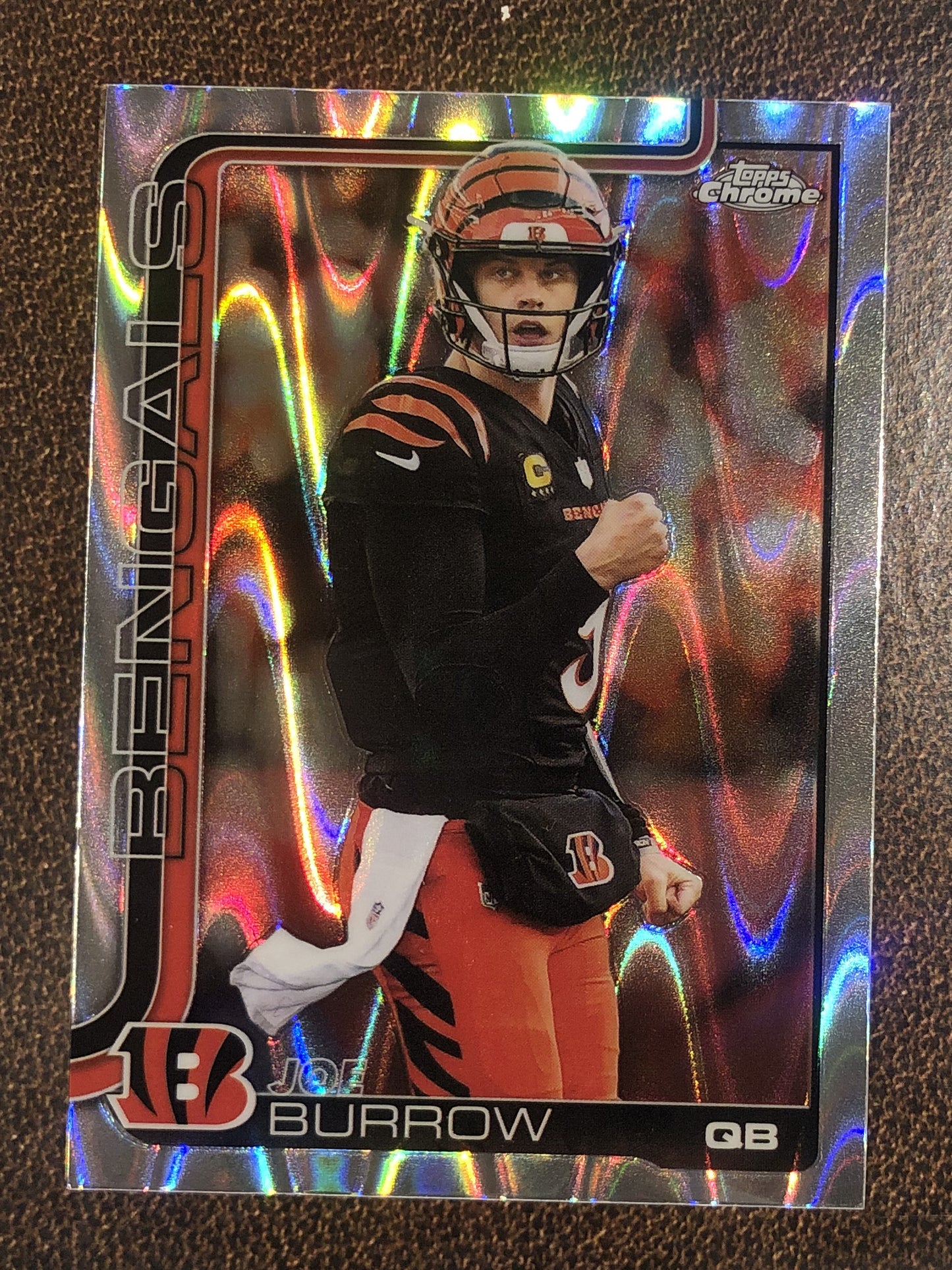 Joe Burrow - 2025 Topps Chrome - Raywave Refractor - Bengals