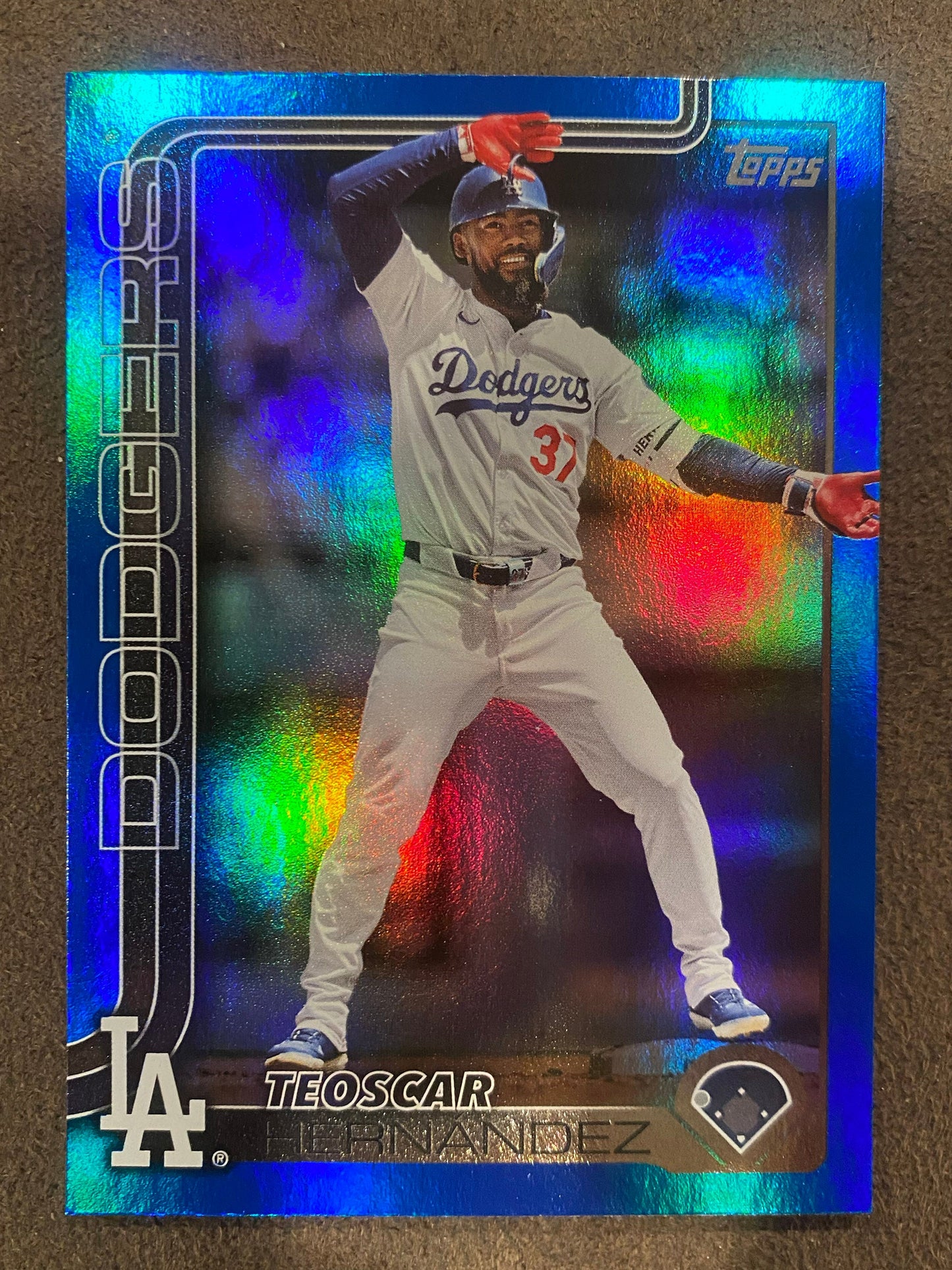 Teoscar Hernandez - 2025 Topps Series 1 - Blue Foil /150 - Dodgers