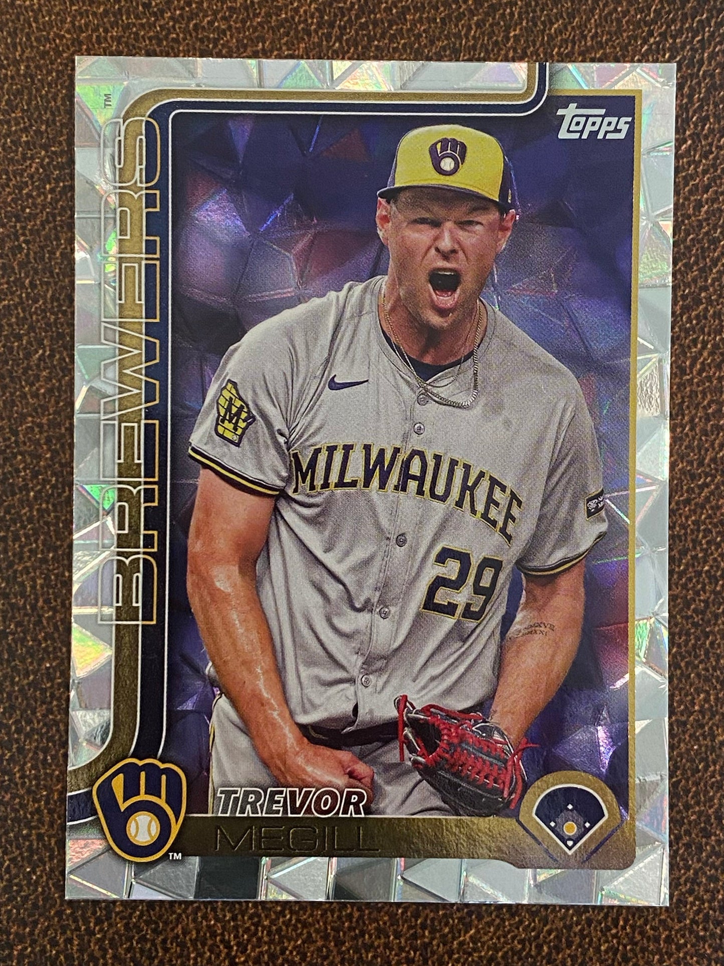 Trevor Megill - 2025 Topps Series 1 - Diamante - Brewers