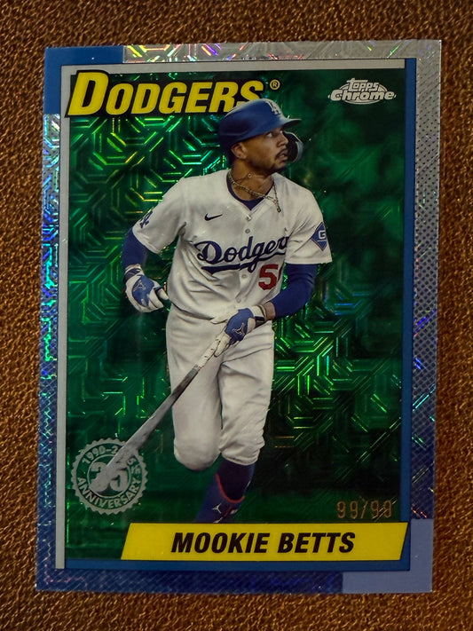 Mookie Betts - 2025 Topps Series 1 - Silver Pack Mojo GREEN /99 - Dodgers