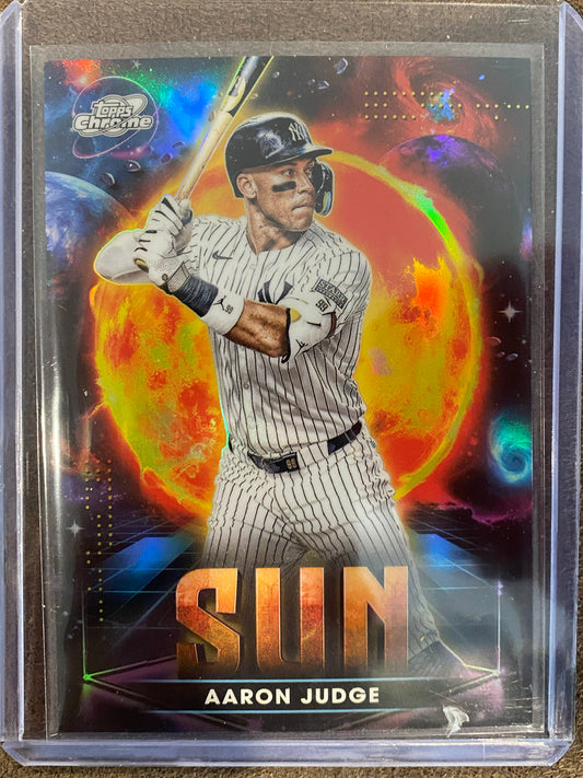 Aaron Judge - 2025 Topps Chrome Cosmic - Planetary Pursuit SUN - Yankees