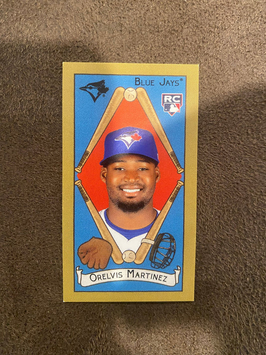 Orelvis Martinez - 2025 Topps T205 Mini - Polar Bear Back (**Corner Whiting**) - Blue Jays