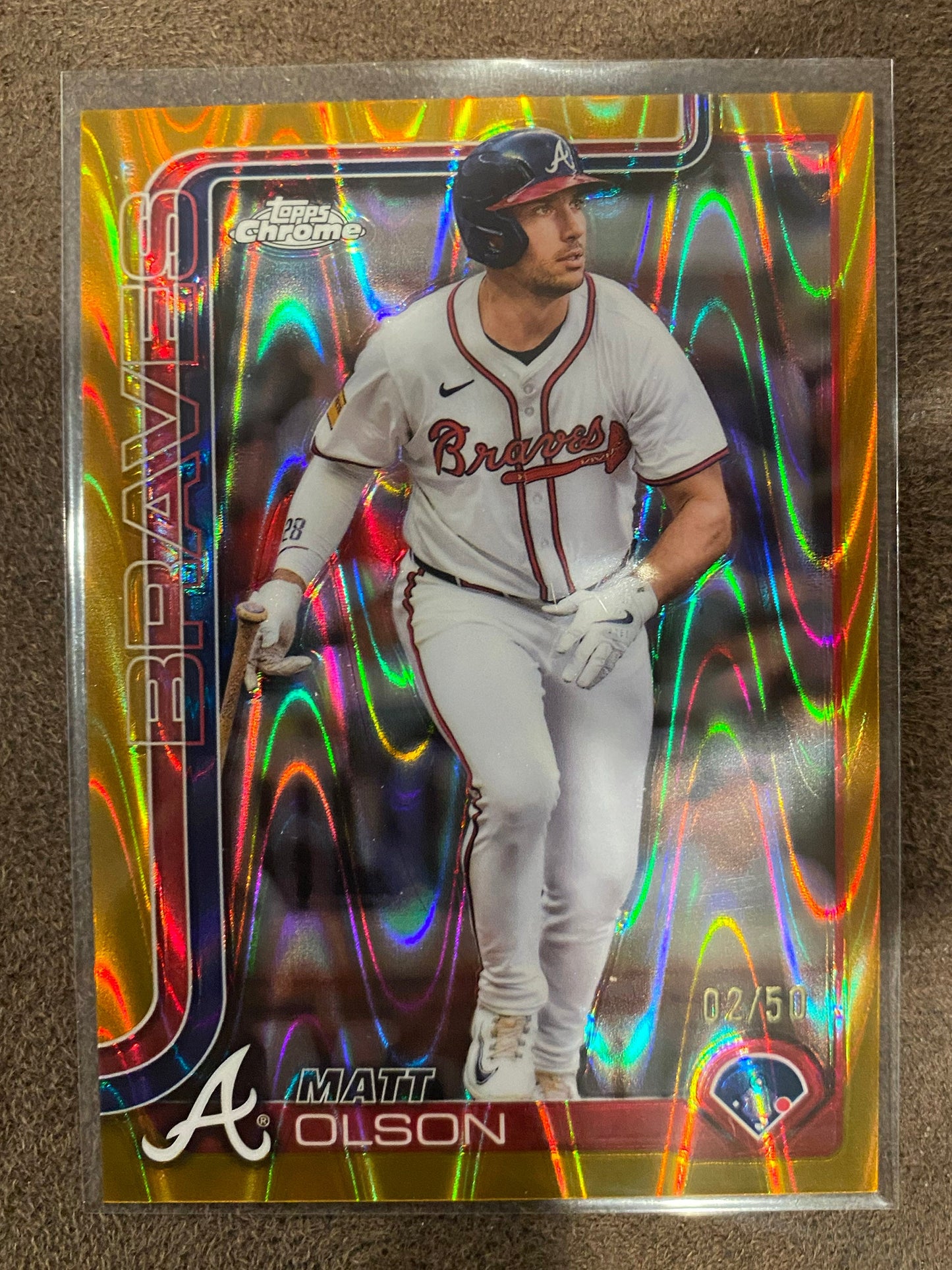 Matt Olson - 2025 Topps Chrome - Gold Raywave /50 - Braves