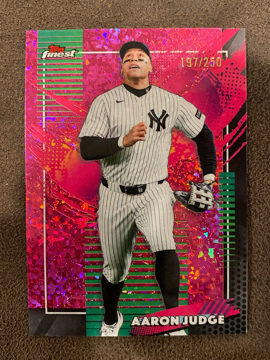 Aaron Judge - 2026 Topps Finest - Rare Pink Mini Diamond /250 - Yankees