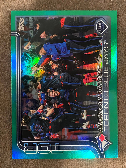 Blue Jays AL Team Card - 2025 Topps Series 2 - Green Rainbow Foil /99 - Blue Jays