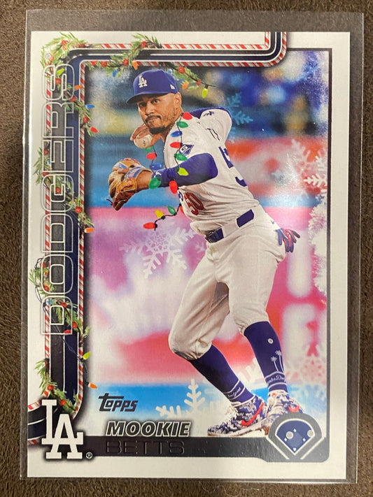 Mookie Betts - 2025 Topps Holiday - Short Print - Dodgers