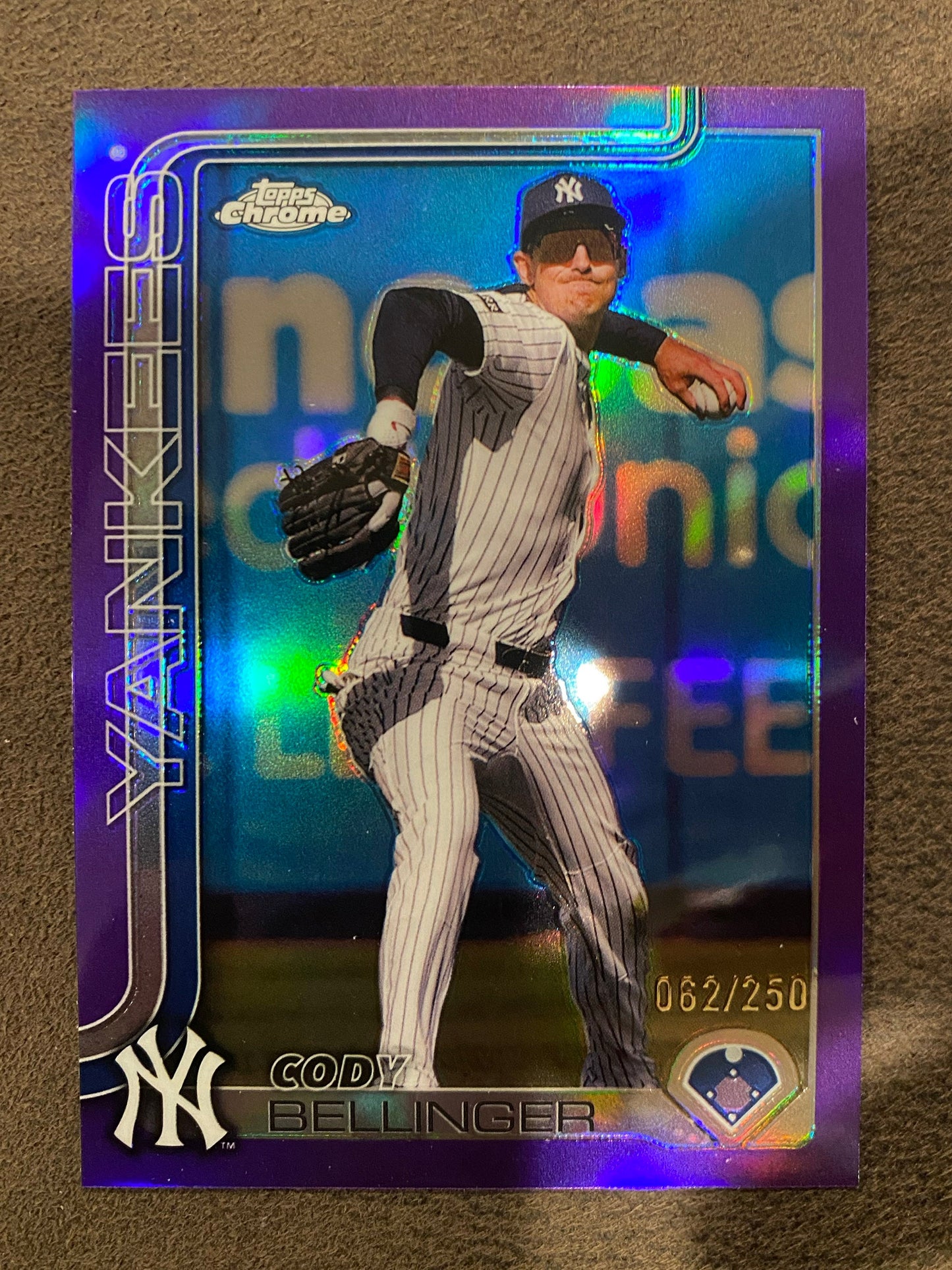 Cody Bellinger - 2025 Topps Chrome - PURPLE Refractor /250 - Yankees