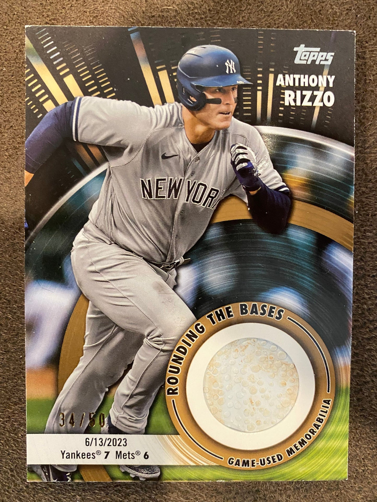 Anthony Rizzo - 2024 Topps Series 2 - Rounding the Bases GOLD RELIC /50 - Yankees