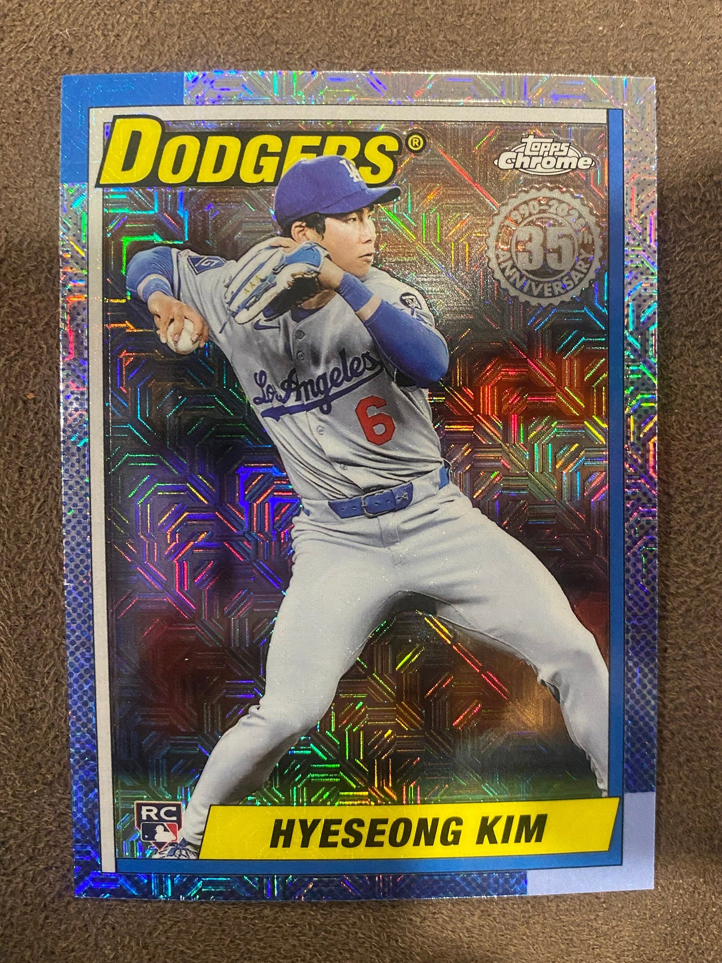 Hyeseong Kim - 2025 Topps Update - 1990 Mojo Refractor - Dodgers
