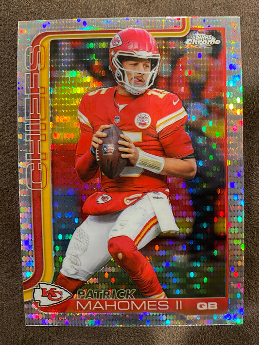 Patrick Mahomes - 2025 Topps Chrome - Pulsar - Chiefs