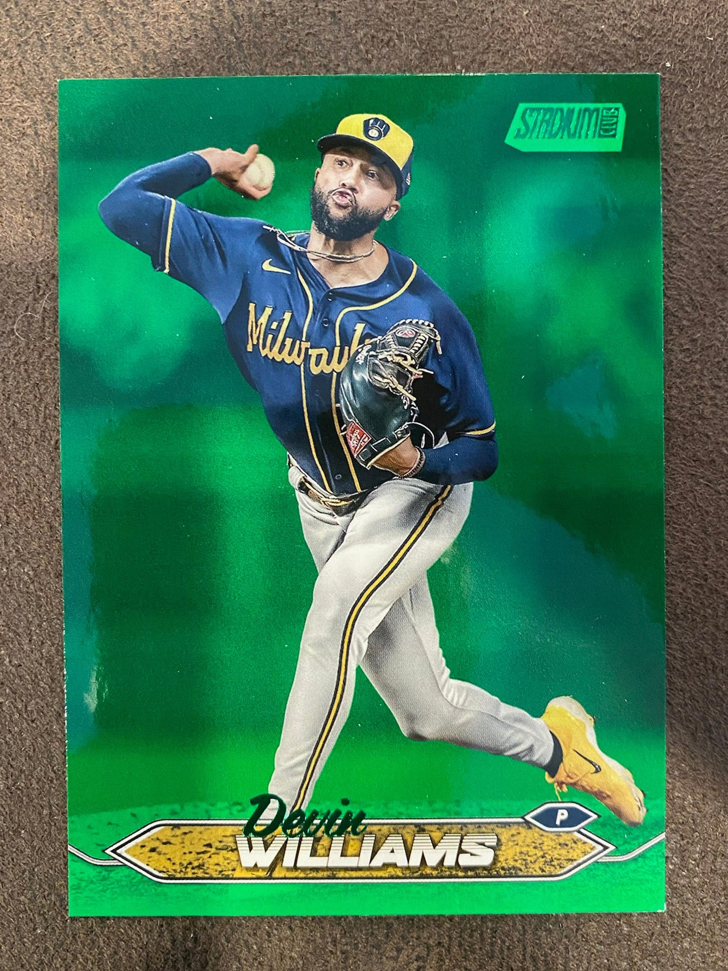 Devin Williams - 2024 Topps Stadium Club - Green Foil /199 - Brewers
