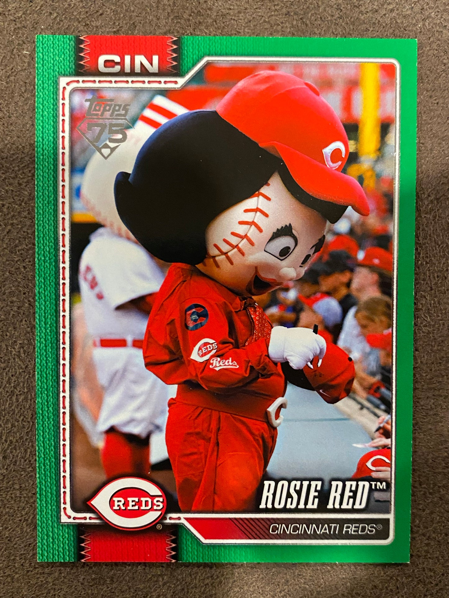 Rosie Red - 2026 Topps Series 1 - GREEN /99 - Reds