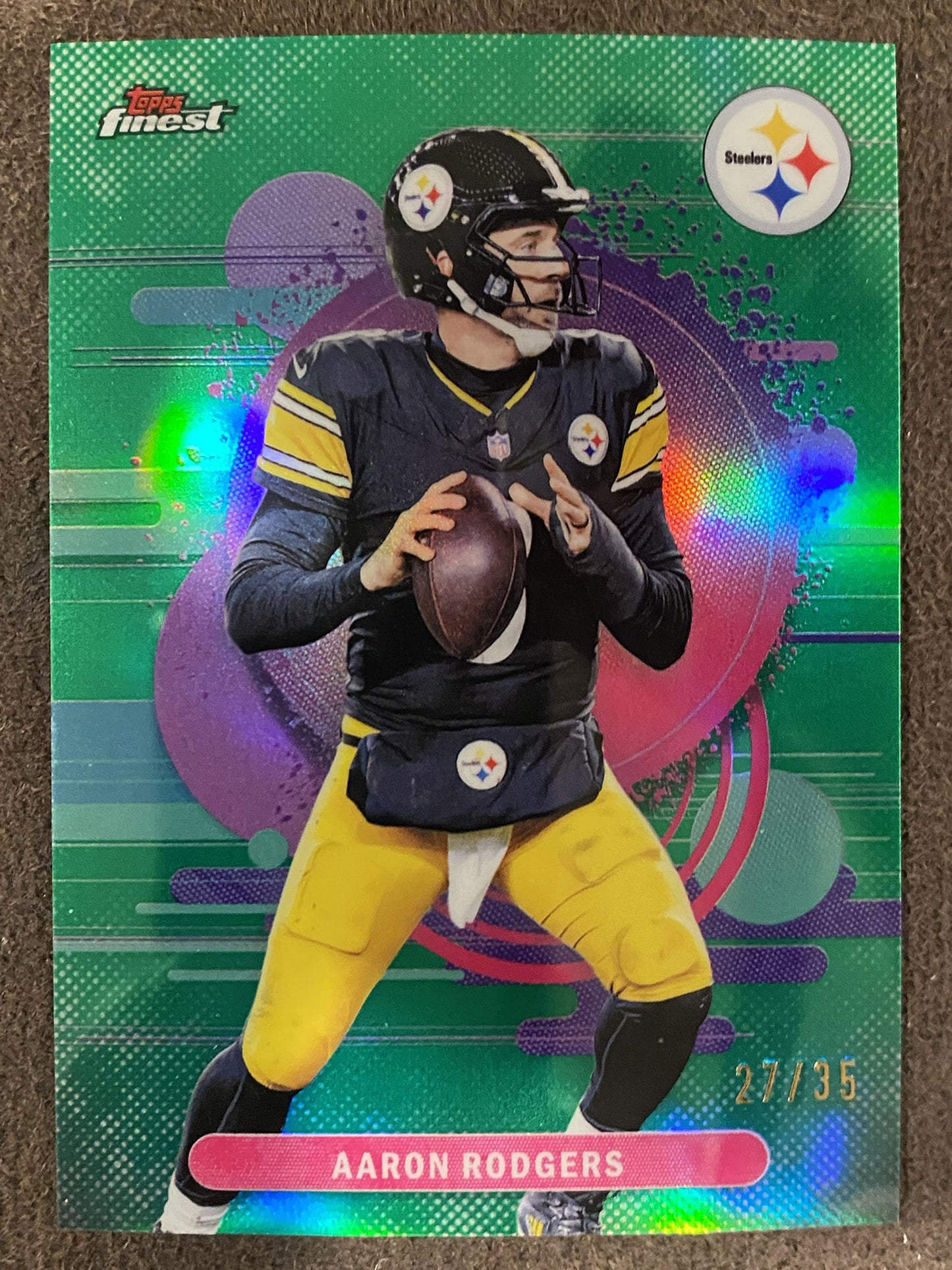 Aaron Rodgers - 2025 Topps Finest - Uncommon GREEN /35 - Steelers