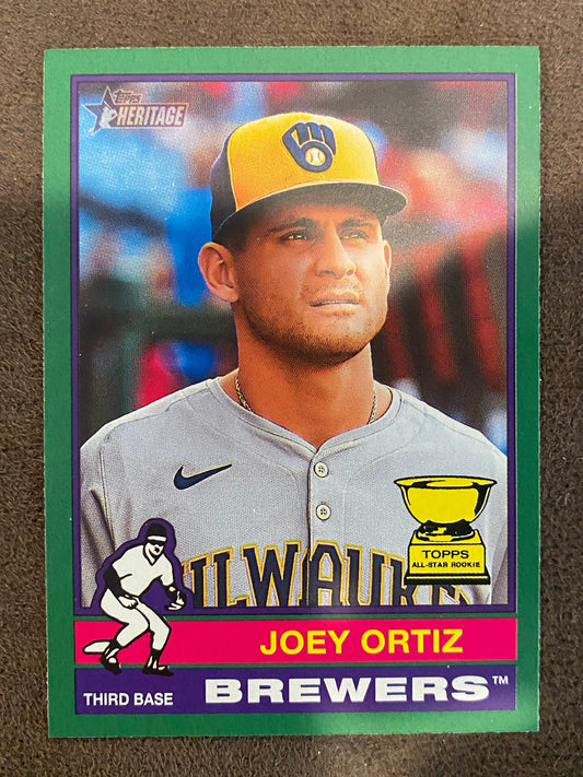 Joey Ortiz - 2025 Topps Heritage - Green Borders - Brewers