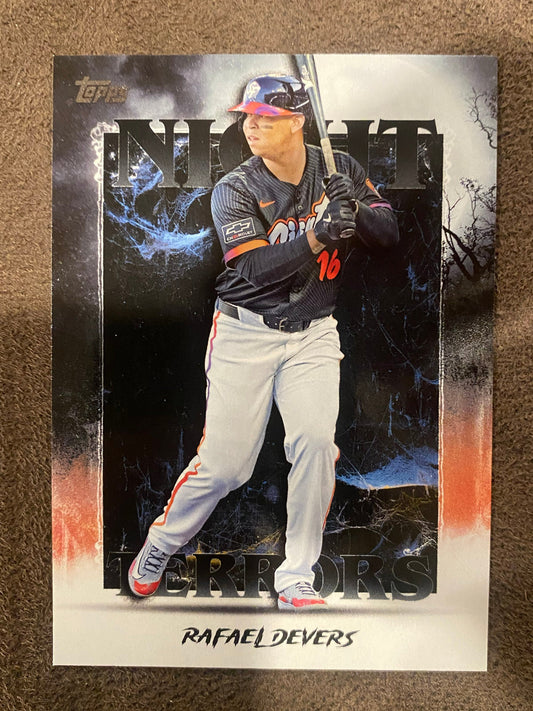 Rafael Devers - 2025 Topps Update - Night Terrors Insert - Giants