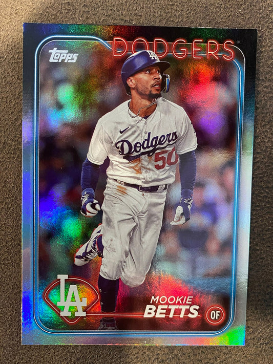 Mookie Betts -  2024 Topps Series 1 - Rainbow Foil - Dodgers