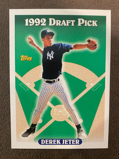 Derek Jeter - 1993 Topps - Rookie Card  - Yankees