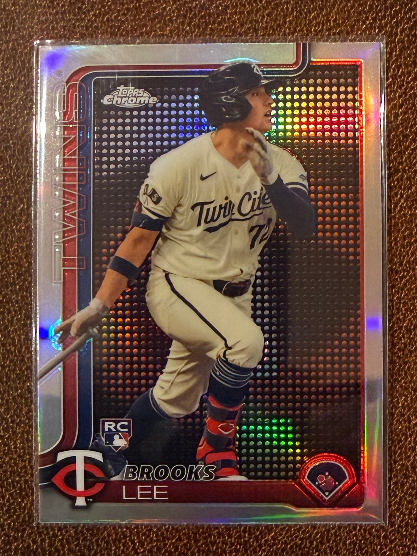 Brooks Lee - 2025 Topps Chrome - Logo Lightboard SSP - Twins