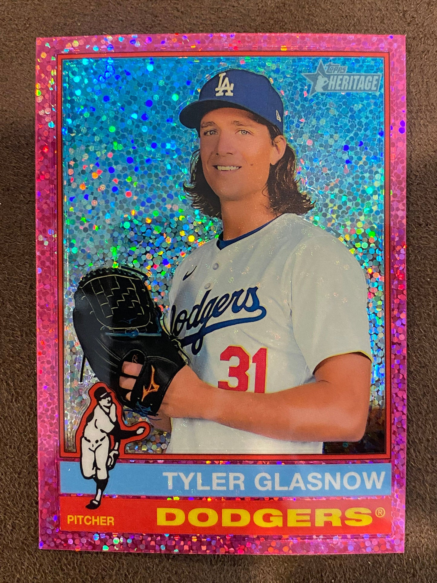 Tyler Glasnow - 2025 Topps Heritage - Pink Sparkles - Dodgers