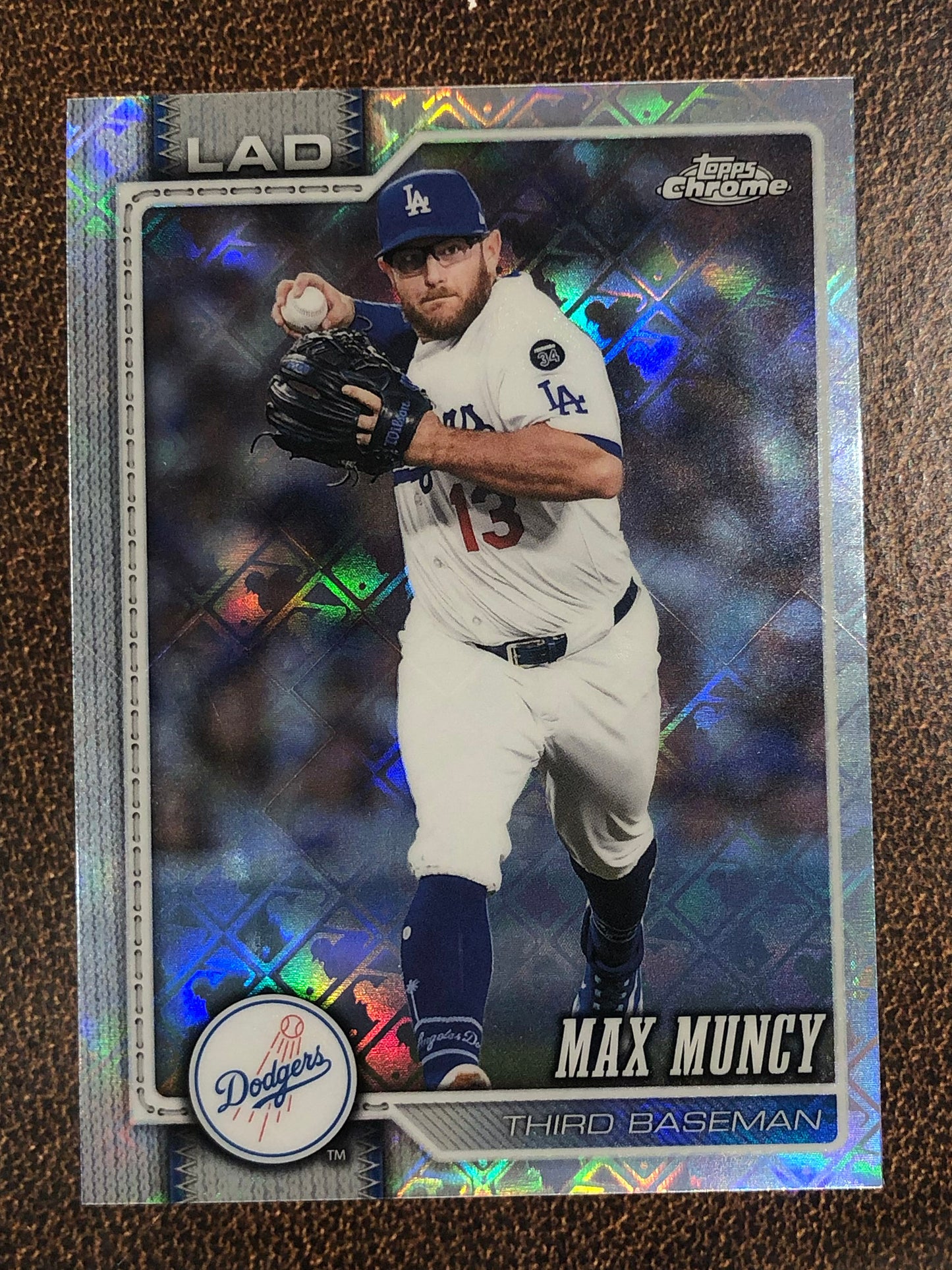 Max Muncy - 2026 Topps Chrome Logofractor - Base Logofractor - Dodgers