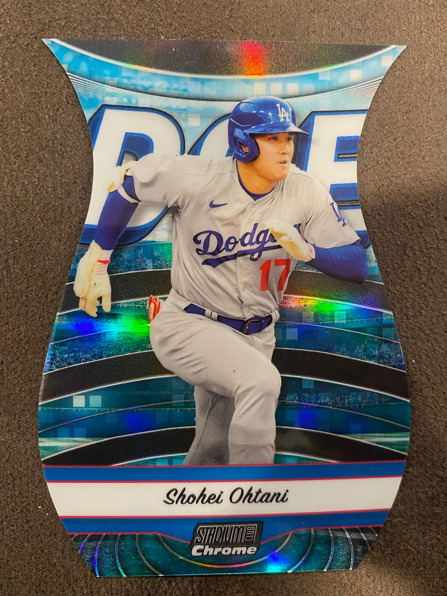 Shohei Ohtani - 2024 Topps Stadium Club - Triumvirates (middle) - Dodgers