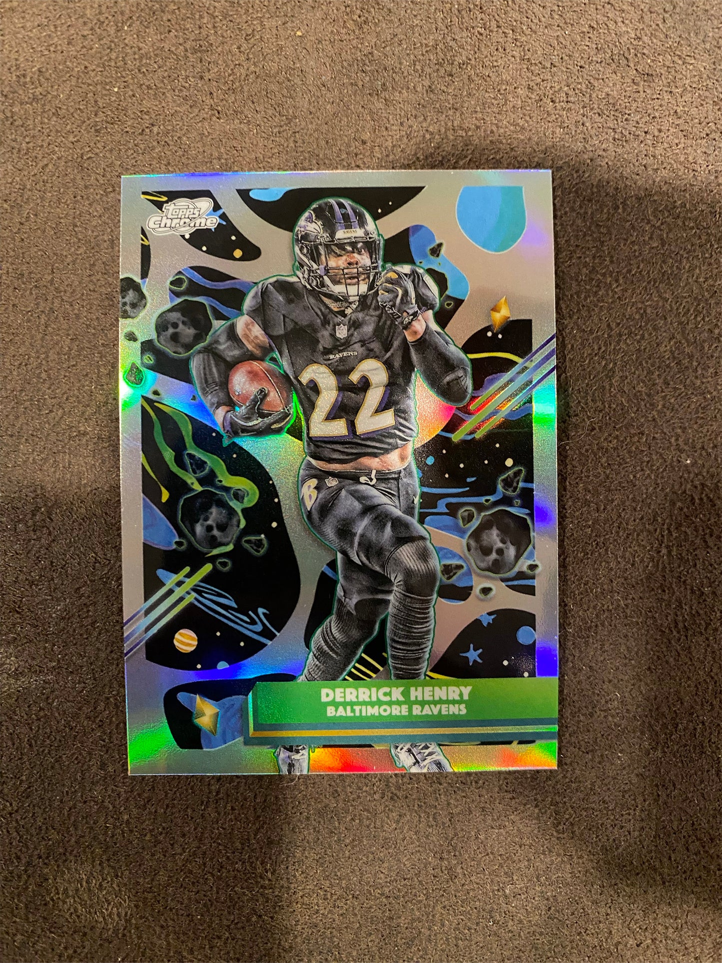 Derrick Henry - 2025 Topps Chrome Cosmic - Refractor - Ravens