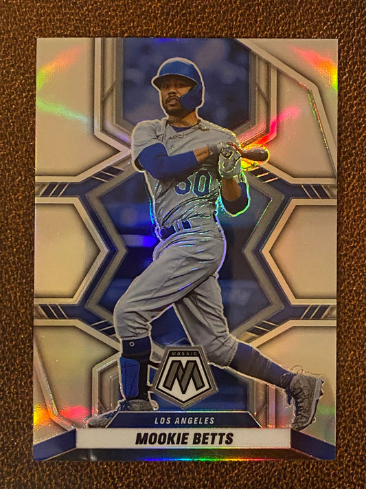Mookie Betts - 2022 Mosaic - Silver Prizm - Dodgers
