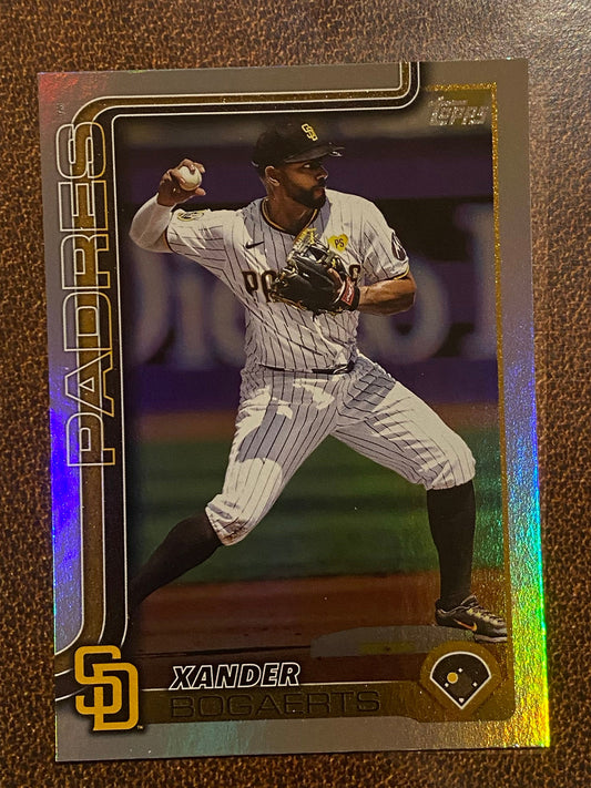 Xander Bogaerts - 2025 Topps Series 1 - Rainbow Foil - Padres