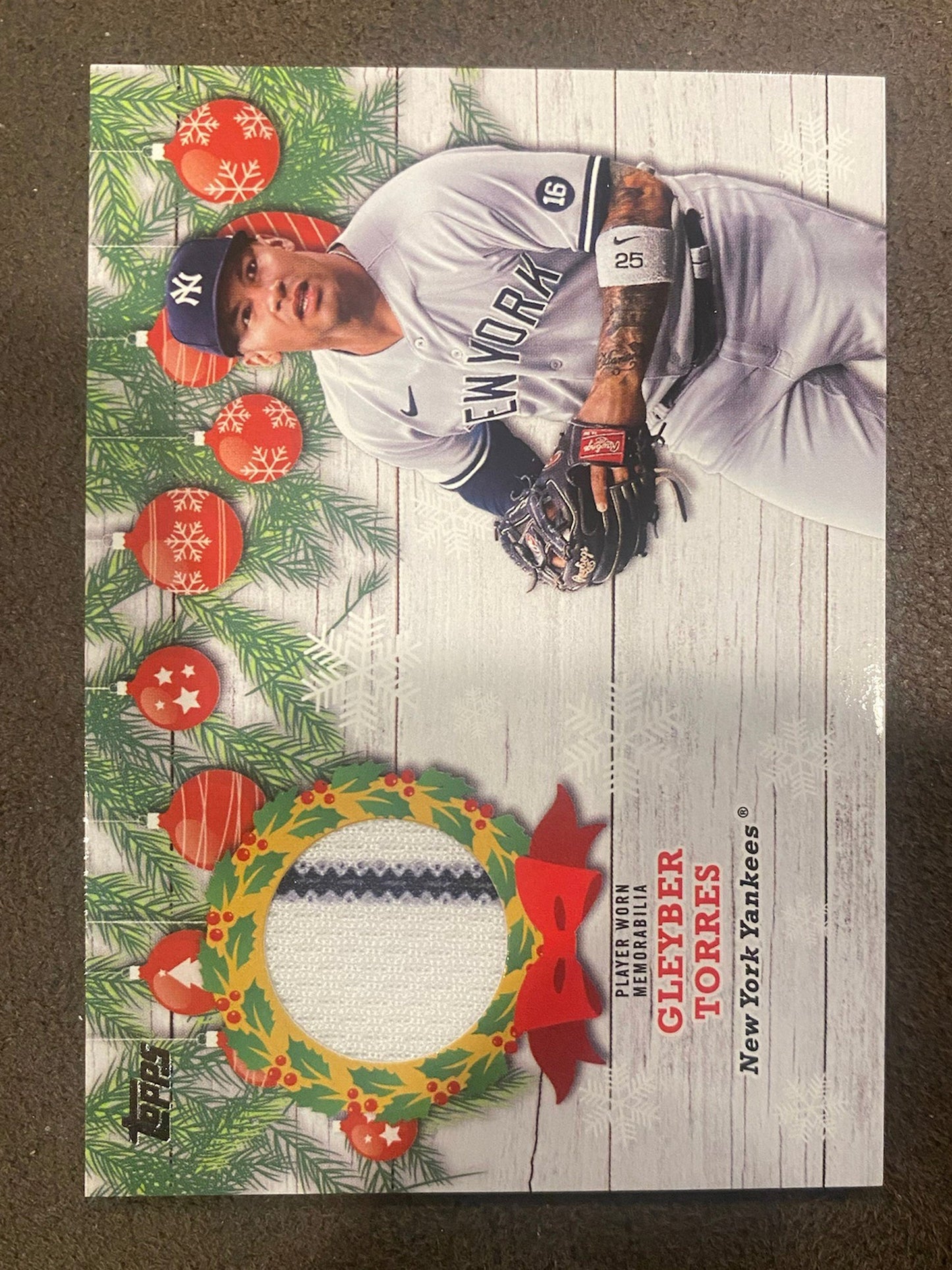 Gleyber Torres - 2022 Topps Holiday - Player Worn RELIC - Yankees