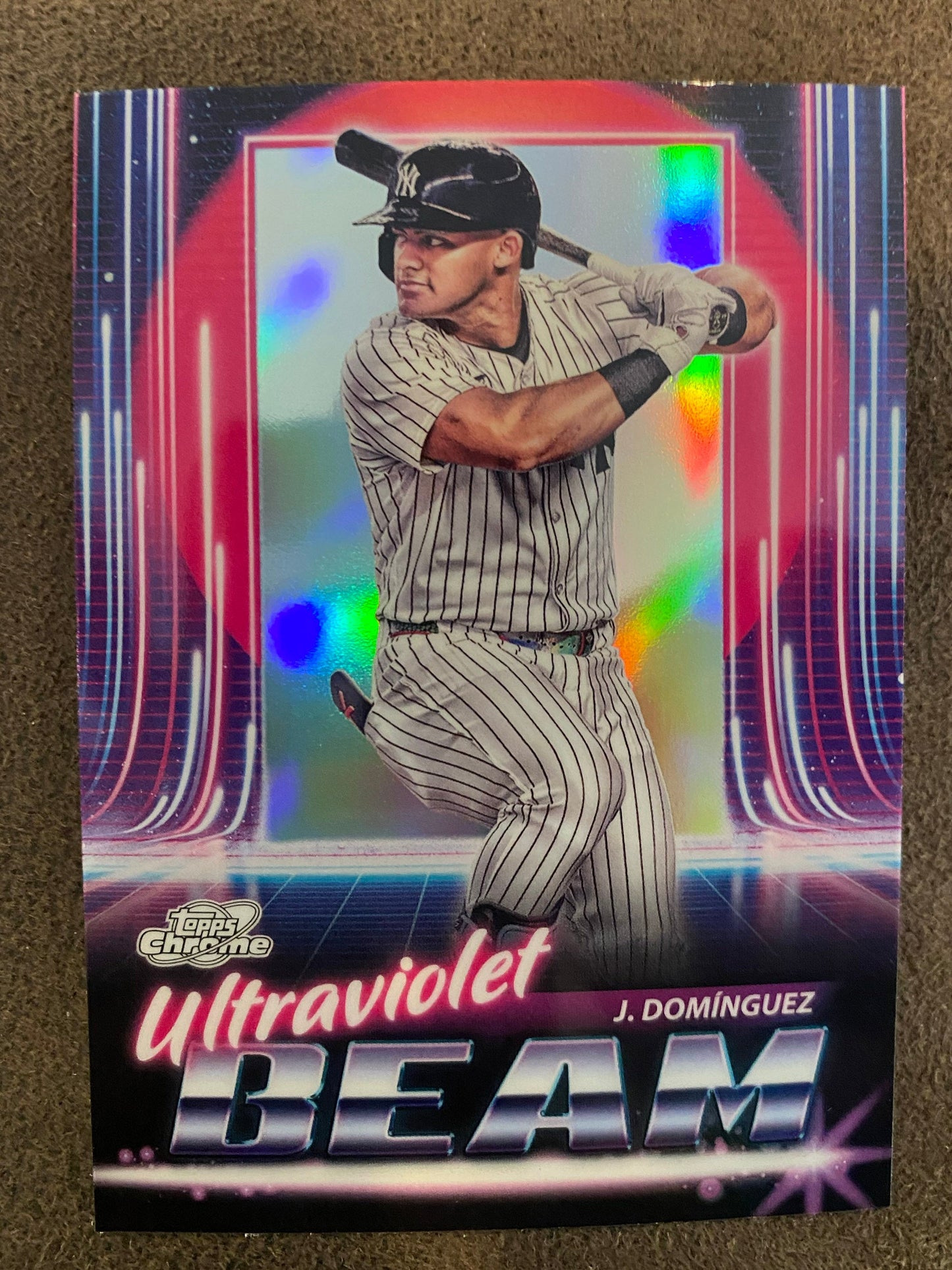 Jasson Dominguez - 2025 Topps Chrome Cosmic - Ultraviolet Beam Insert - Yankees