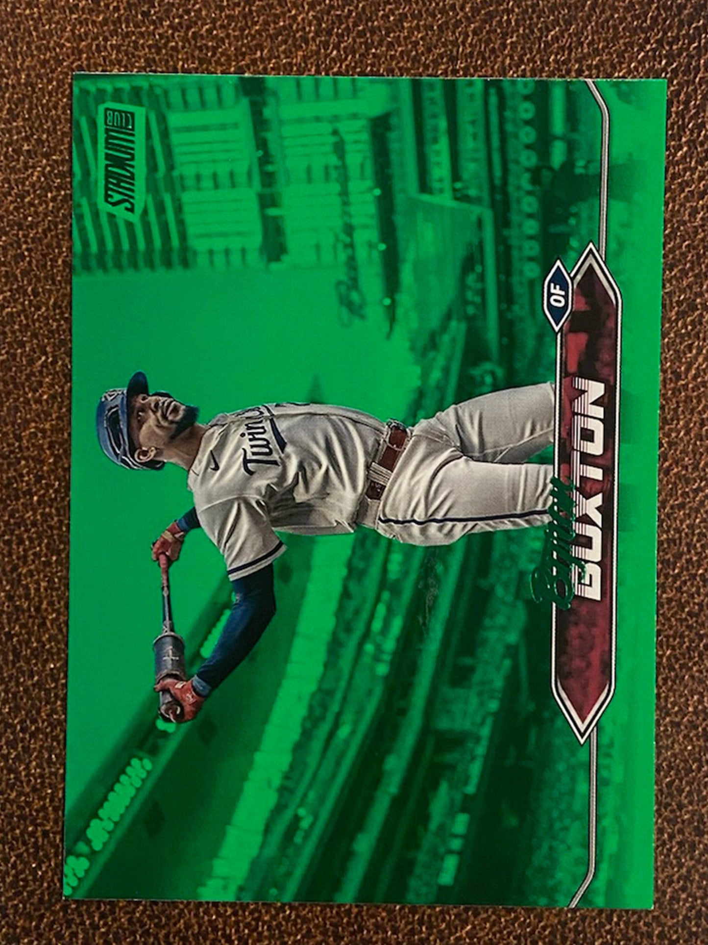 Byron Buxton - 2024 Topps Stadium Club - Green Foil /199 - Twins