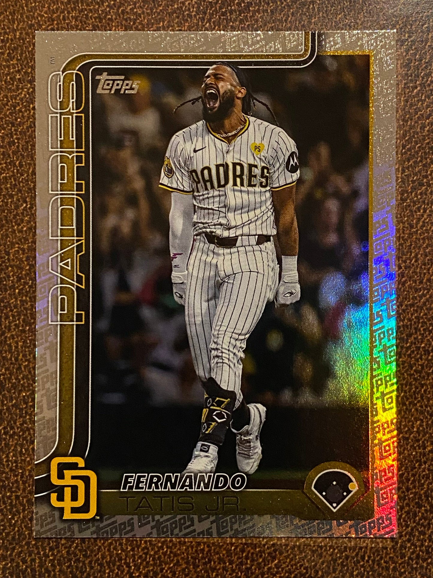 Fernando Tatis Jr. - 2025 Topps Series 2 - Fanatics Exclusive Topps Foil Border - Padres