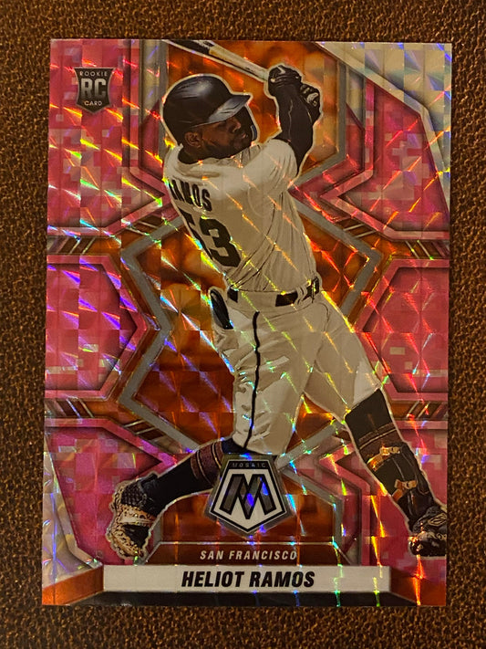 Heliot Ramos - 2022 Mosaic - Pink Camo - Giants