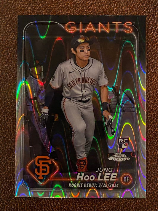 Jung Hoo Lee - 2024 Topps Chrome Update - Raywave Refractor (Rookie Debut) - Giants