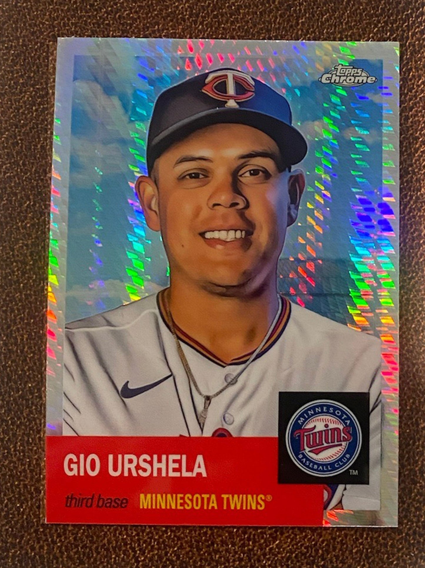 Gio Urshela - 2022 Topps Chrome Platinum Anniversary - Prism Refractor - Twins