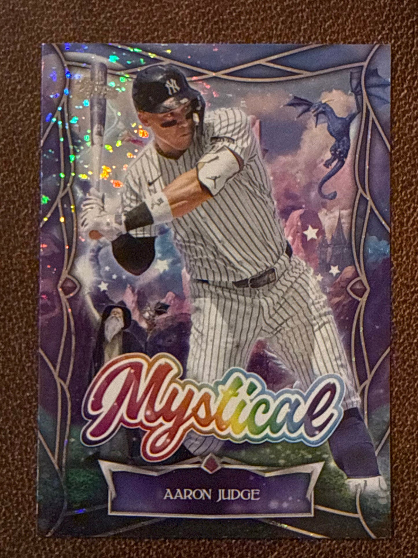 Aaron Judge - 2025 Topps Update - Mystical Insert - Yankees