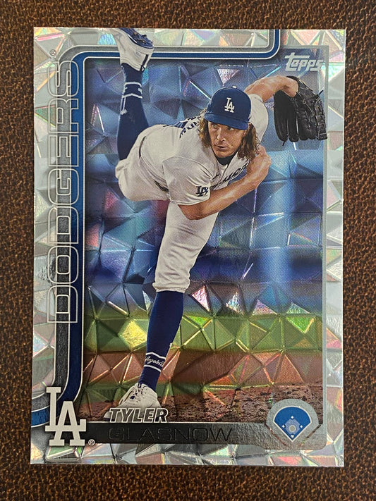 Tyler Glasnow - 2025 Topps Series 1 - Diamante - Dodgers