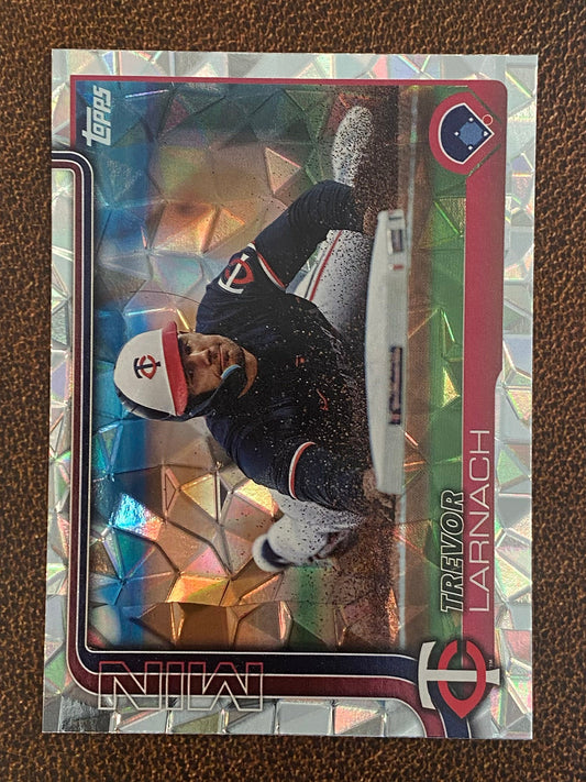 Trevor Larnach - 2025 Topps Series 1 - Diamante - Twins