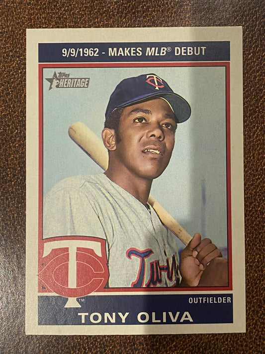 Tony Oliva - 2025 Topps Heritage High Number - 1976 Retires (#76-R11) - Twins