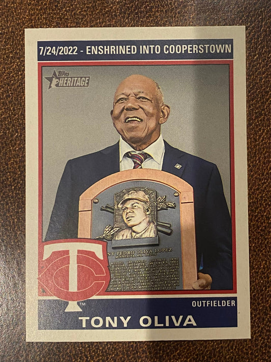 Tony Oliva - 2025 Topps Heritage High Number - 1976 Retires (#76-R15) - Twins
